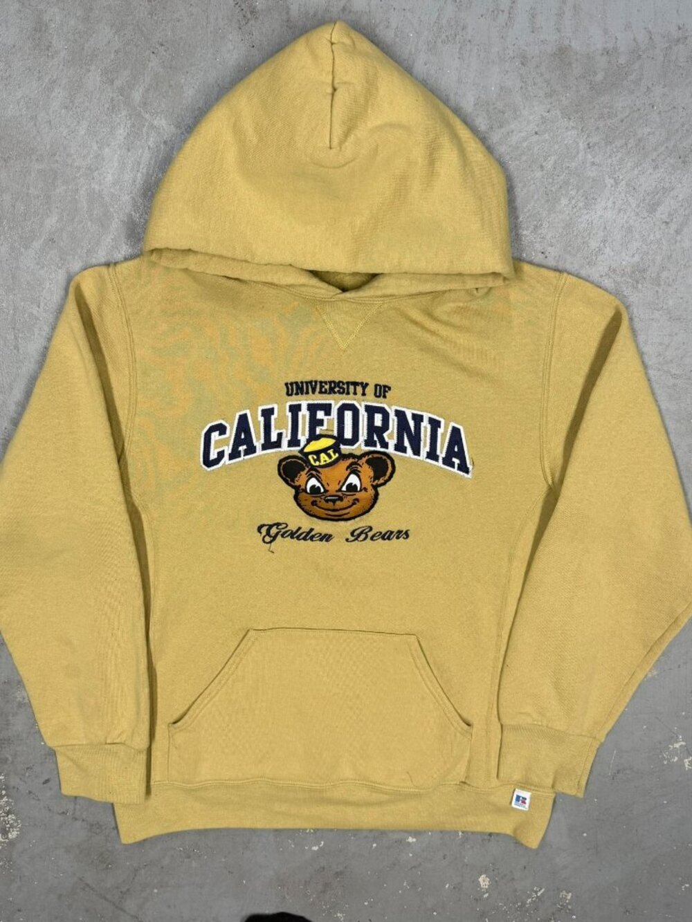 University of California Golden Bears Hoodie Russell Athletic Yellow Medium